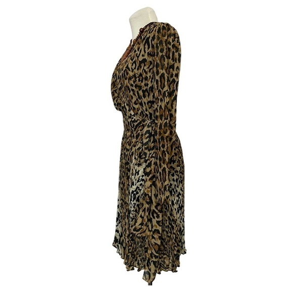 Chetta B Peter Noviello Sherrie Bloom Leopard Wrap Dress Size 6 - Picture 3 of 10